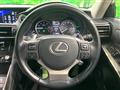2017 Lexus IS