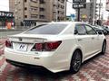 2017 Toyota Crown Hybrid