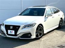 2018 Toyota Crown Hybrid
