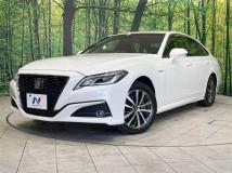 2018 Toyota Crown Hybrid