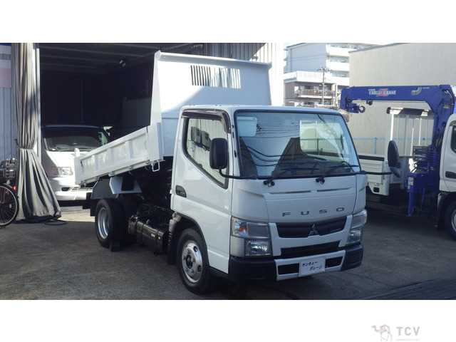 2014 Mitsubishi Canter
