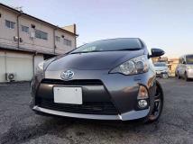 2013 Toyota AQUA