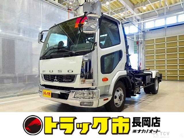 2025 Mitsubishi Fighter