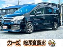 2013 Nissan Serena