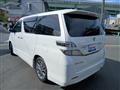2010 Toyota Vellfire