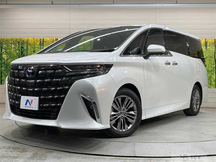 2025 Toyota Alphard Hybrid