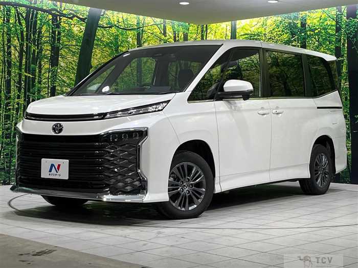2025 Toyota Voxy