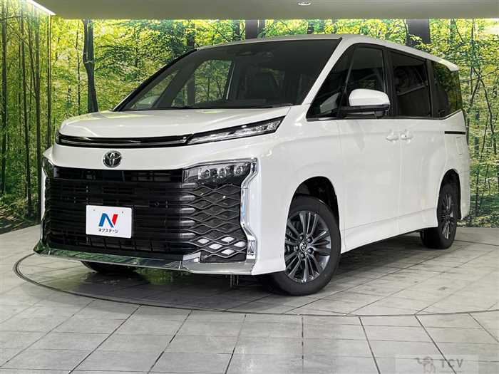 2025 Toyota Voxy