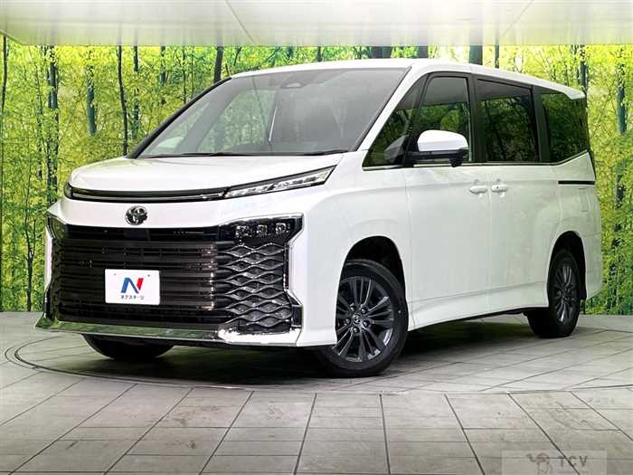 2025 Toyota Voxy