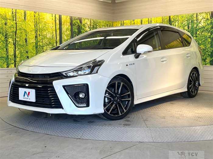 2015 Toyota PRIUS α