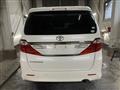 2013 Toyota Alphard G