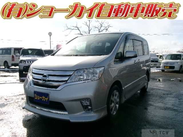 2013 Nissan Serena