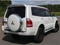 2005 Mitsubishi Pajero