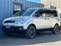 2007 Mitsubishi Delica D5