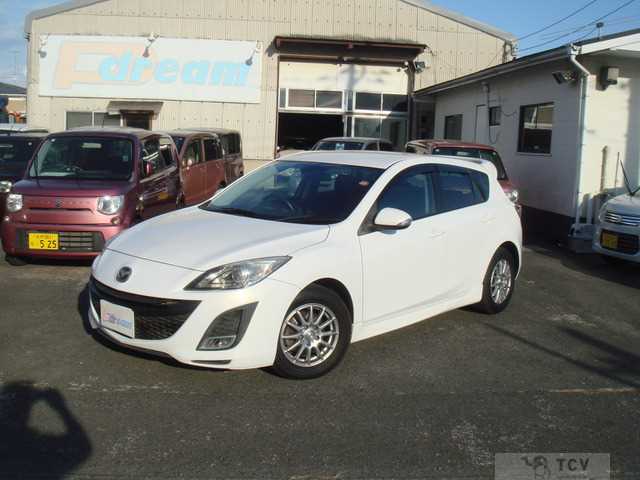 2010 Mazda Axela