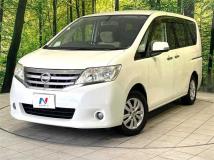 2011 Nissan Serena