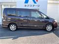 2011 Nissan Serena