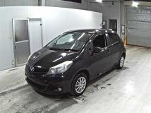 2013 Toyota Vitz
