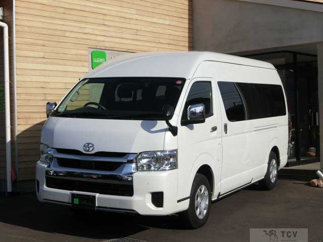 2022 Toyota Hiace Wagon