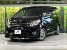 2013 Toyota Alphard