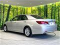 2017 Toyota Crown Hybrid