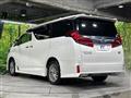 2019 Toyota Alphard Hybrid