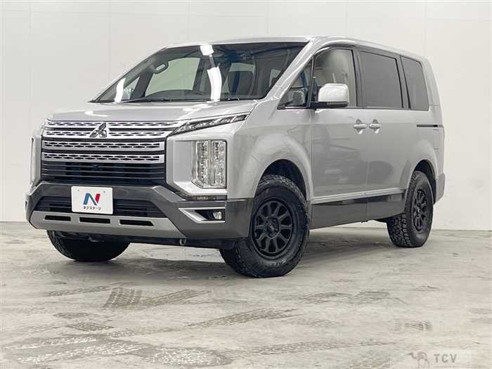 2020 Mitsubishi Delica D5