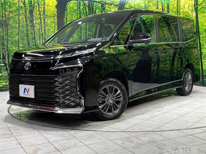 2025 Toyota Voxy