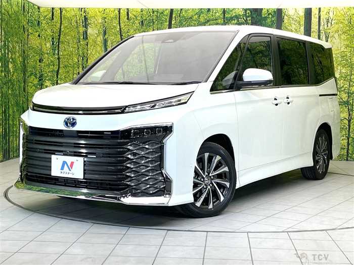 2025 Toyota Voxy