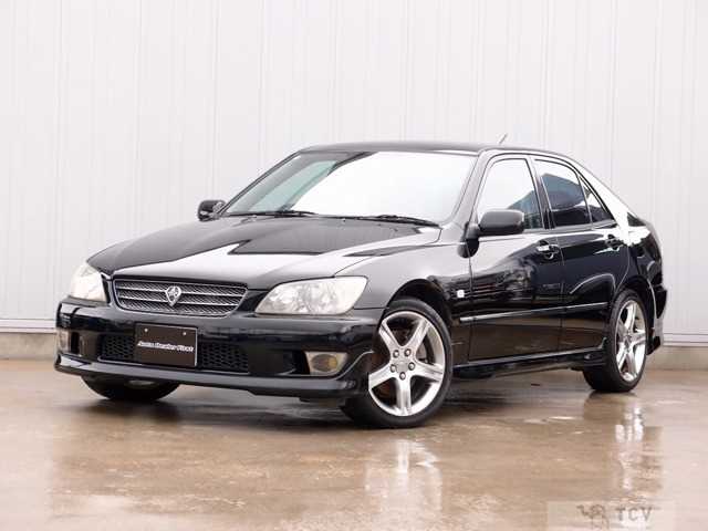 2004 Toyota Altezza