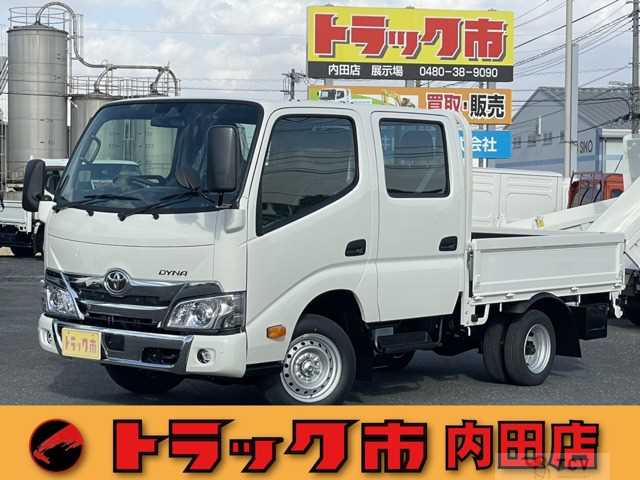 2025 Toyota Dyna Truck