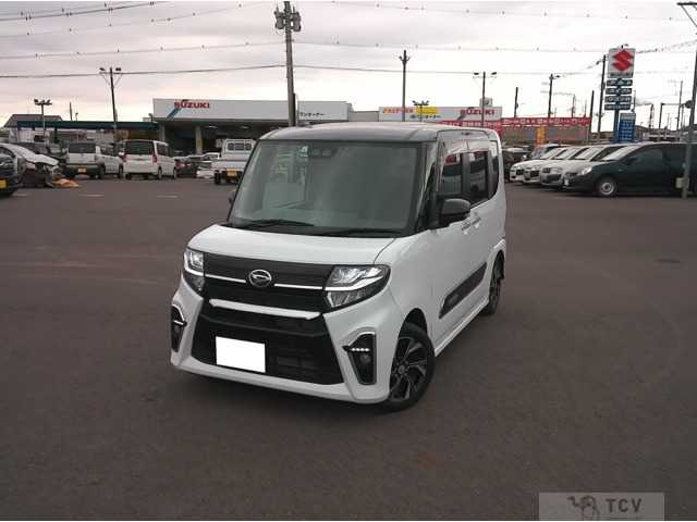 2020 Daihatsu Tanto Custom
