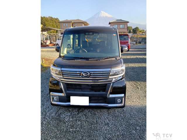 2018 Daihatsu Tanto Custom