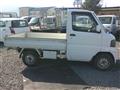 2003 Nissan Clipper Truck