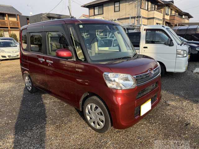 2016 Daihatsu Tanto