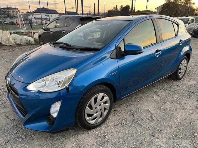 2015 Toyota AQUA