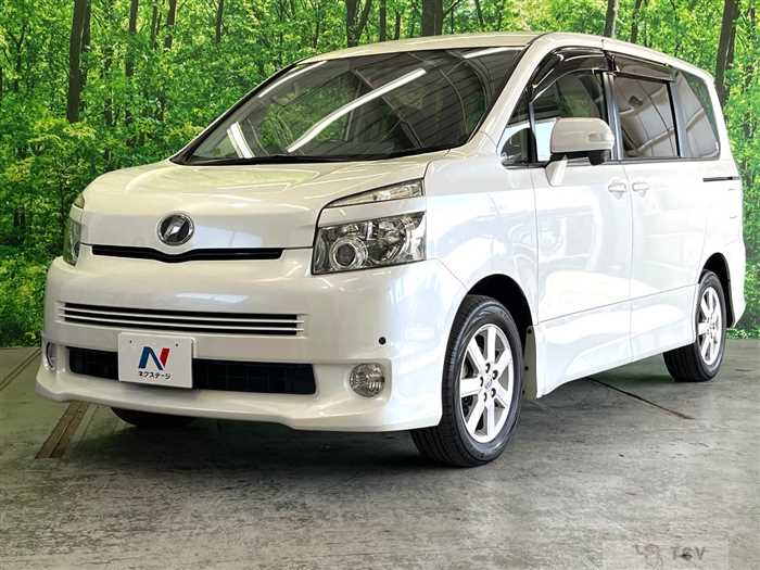 2009 Toyota Voxy