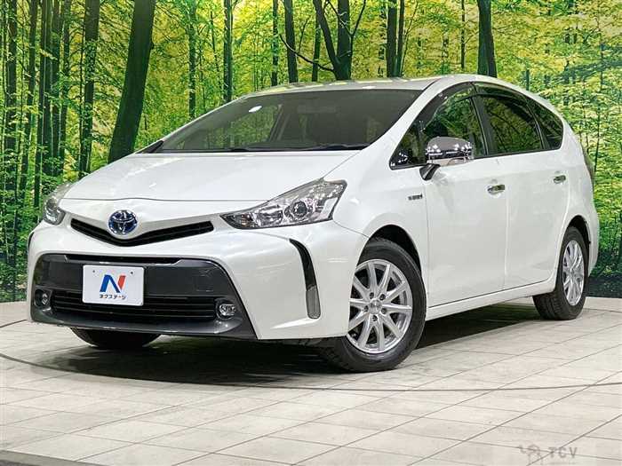 2015 Toyota PRIUS α