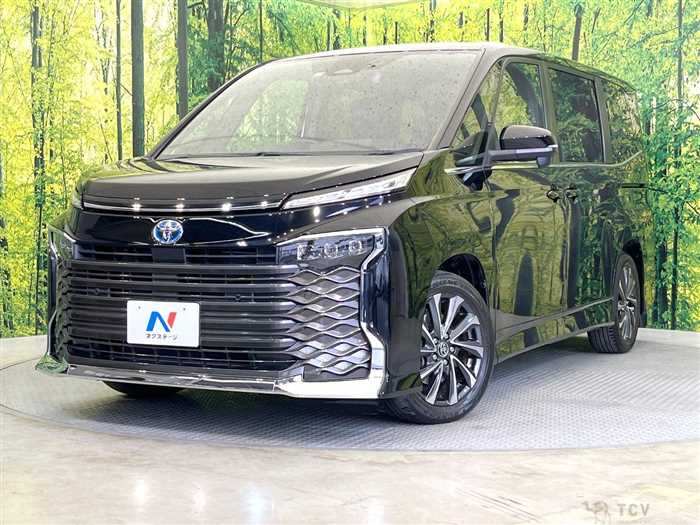2022 Toyota Voxy