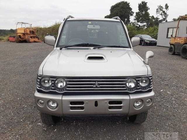 2001 Mitsubishi Pajero Mini