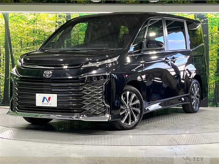 2023 Toyota Voxy