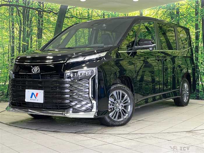 2025 Toyota Voxy
