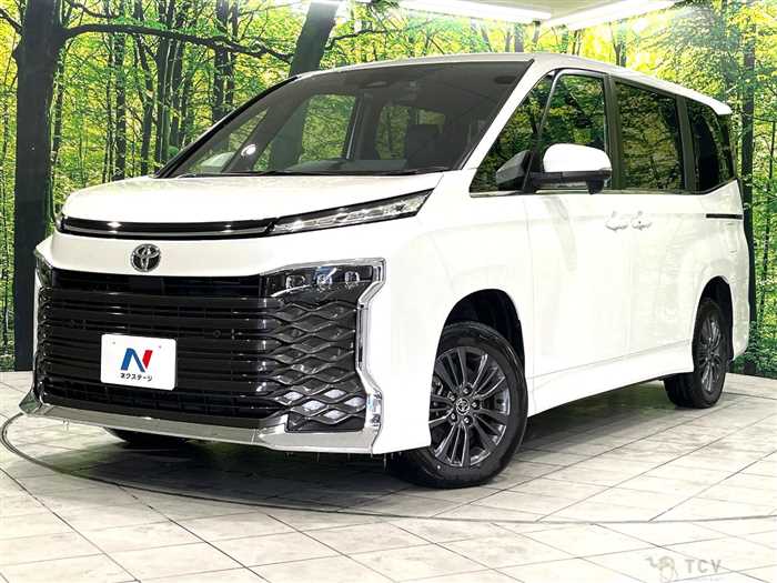 2025 Toyota Voxy