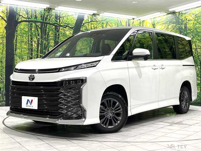 2025 Toyota Voxy