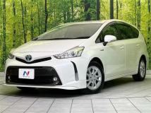 2015 Toyota PRIUS α
