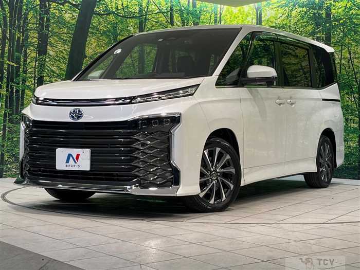 2023 Toyota Voxy