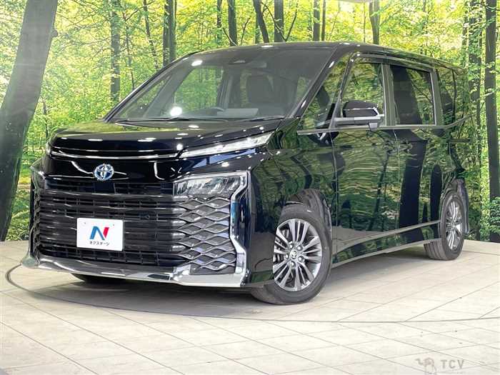 2023 Toyota Voxy