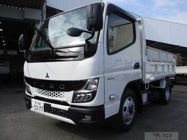2025 Mitsubishi Canter