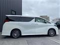 2015 Toyota Alphard G