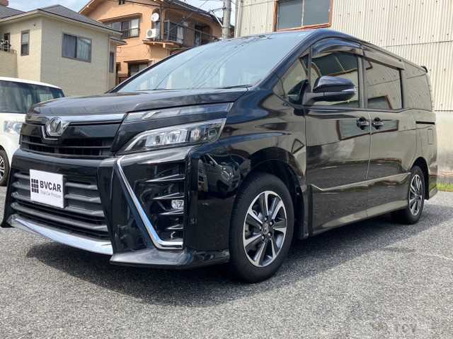 2017 Toyota Voxy